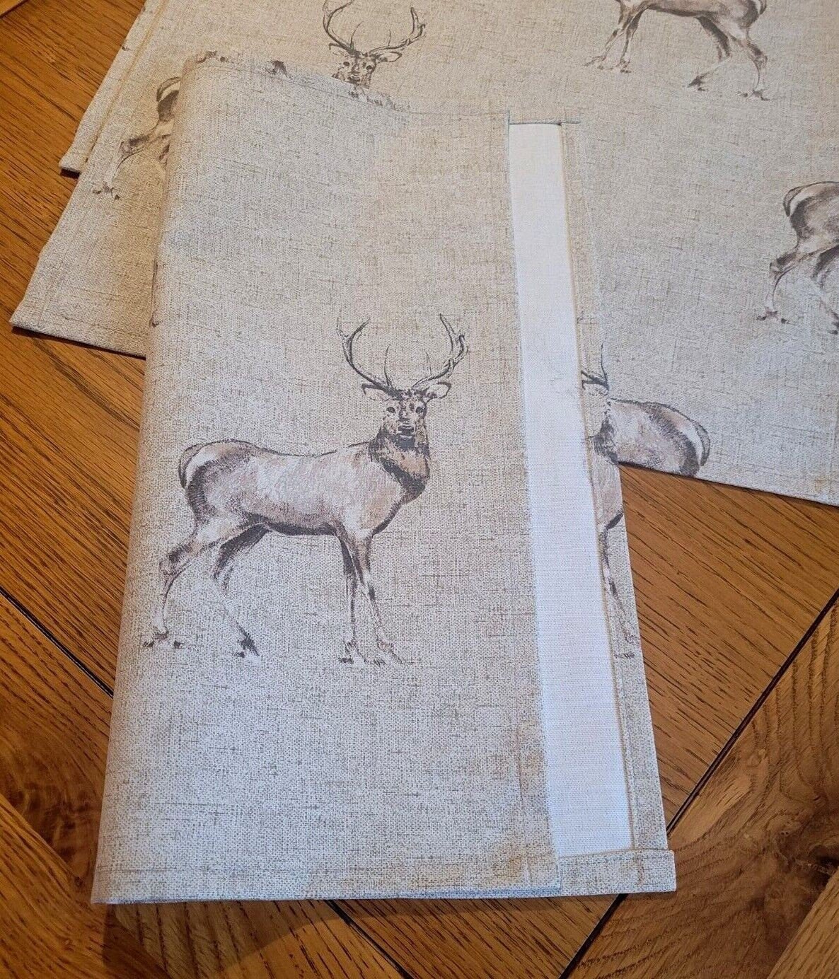 Christmas Stag Table Runner , Christmas Napkins 36" 48" 54" 60" 64" 72" 84" 96" 104" Glencoe Stags Beige Design Handmade 100% Cotton - CushionCoverAndDecor