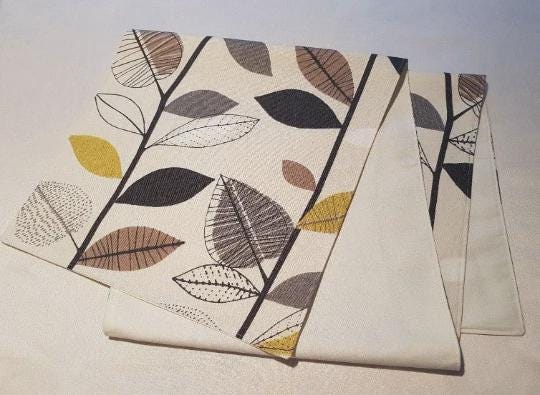 Autumn Leaf Table Runner , Scandi Leaves Table Runner , Fall Leaf Table Runner , Table Decoration , Various Size