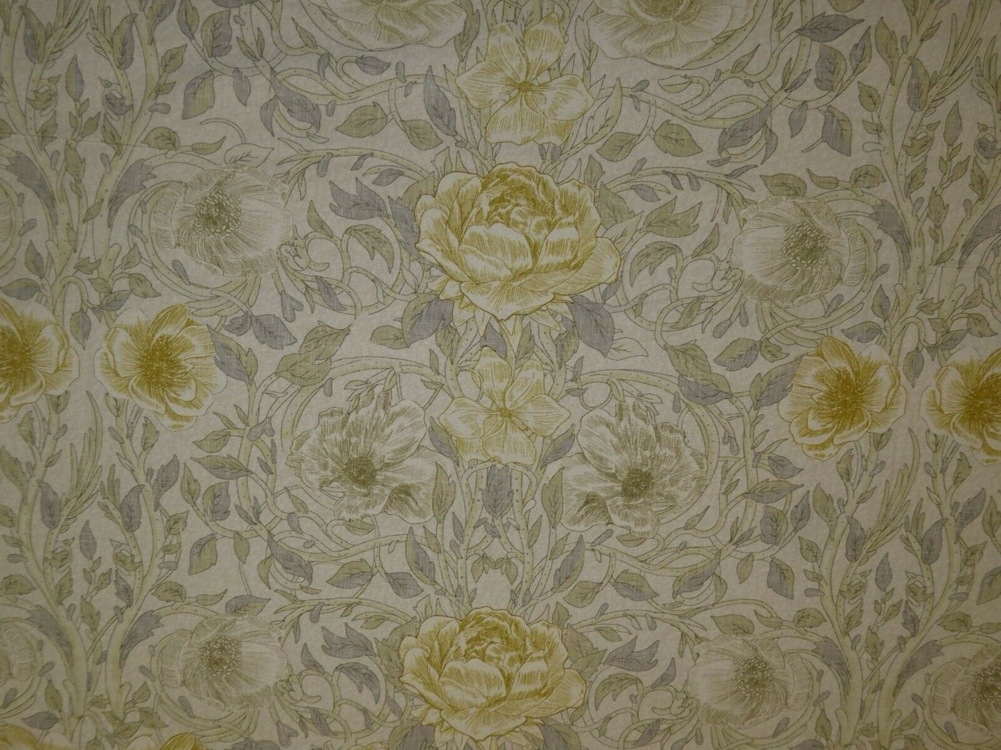 William Morris Floral Ophelia Tablecloth - CushionCoverAndDecor