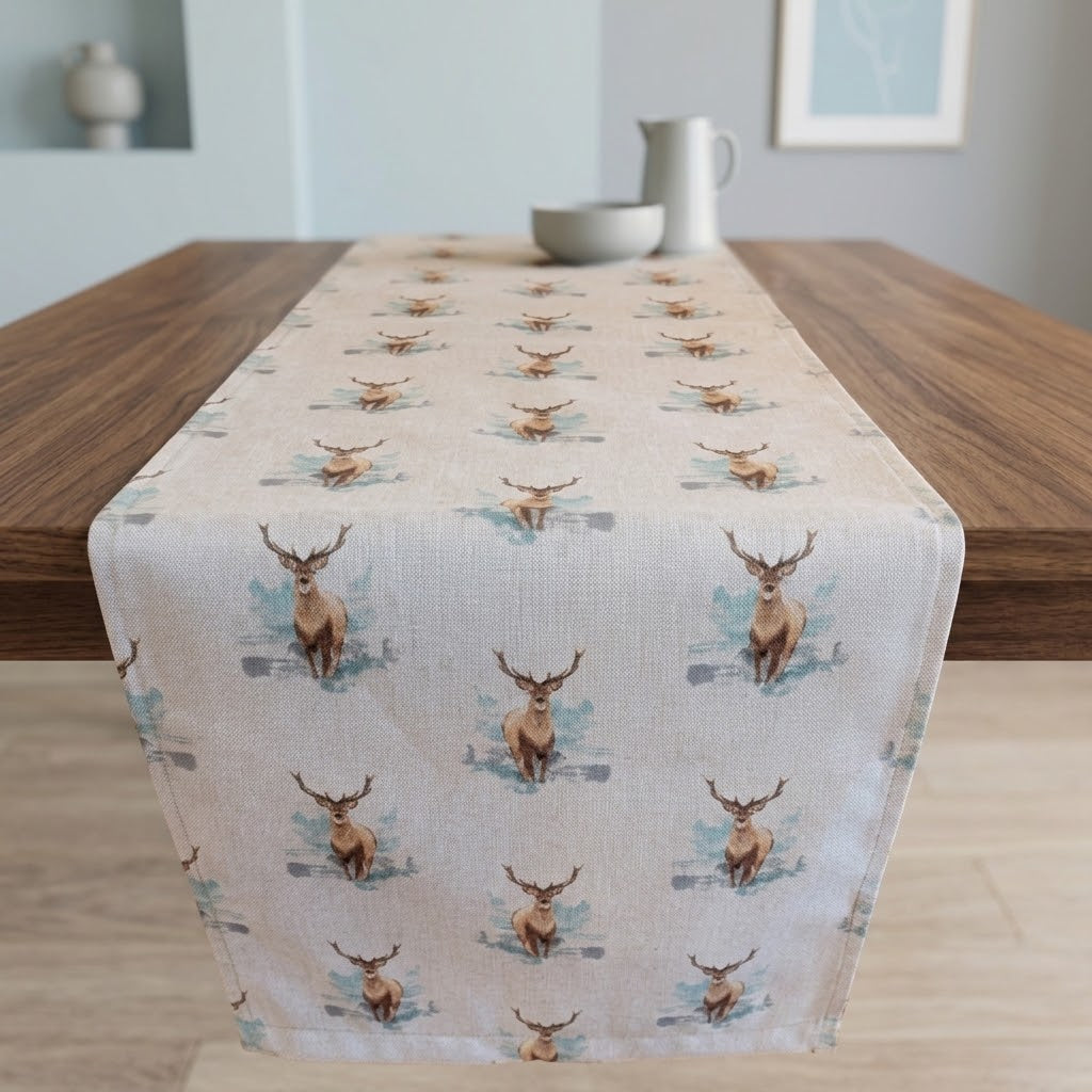 Runner da tavolo con cervo delle Highlands, Runner da tavolo con cervo, Runner da tavolo con cervo di Natale, Runner da tavolo UK 36" 48" 54" 60" 64" 72" 84" 96" 104"