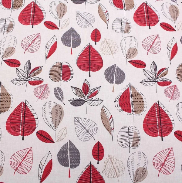 Maple Apples Red Berry Table Runner