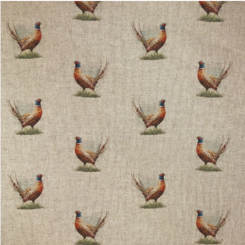 Kissenbezug in Beige mit rustikalem Fasanenmuster