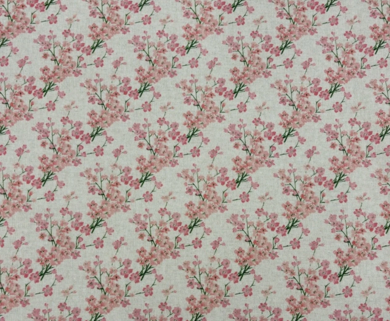 Tovaglia beige chiaro con fiori secchi