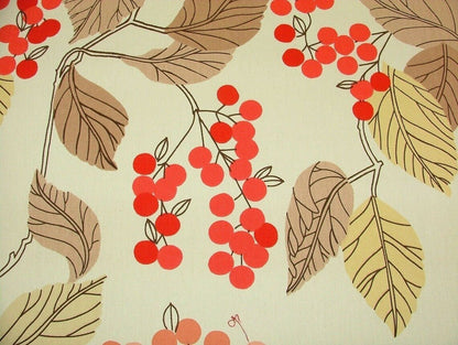 Christmas Berries Tablecloth Leaf Berry Red Beige Design 100% Cotton Handmade - CushionCoverAndDecor