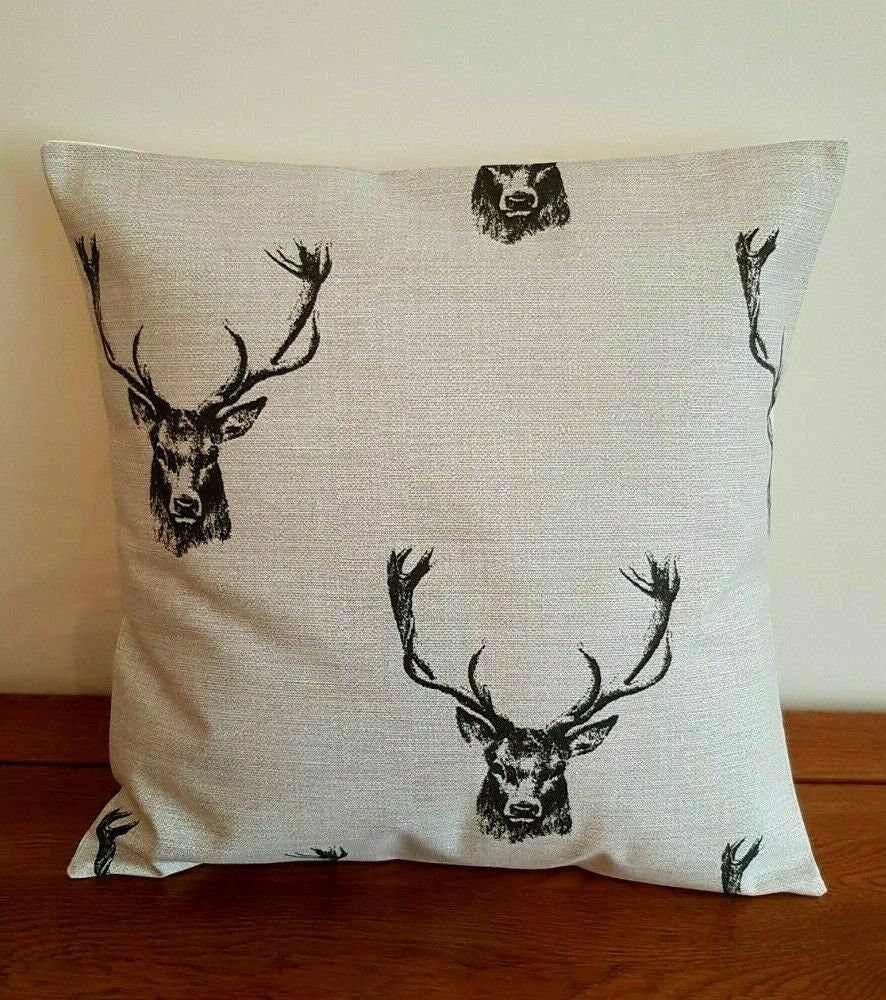 Christmas Cushion Cover Stags Head Rustic Taupe Beige Background Design 10" 12" 14" 16" 17" 18" 20" 22" 24" 26" Handmade 100% Cotton - CushionCoverAndDecor