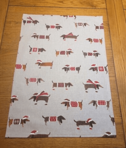 Christmas Dachshund Sausage Dog Tea Towels , Kitchen Towels . - CushionCoverAndDecor