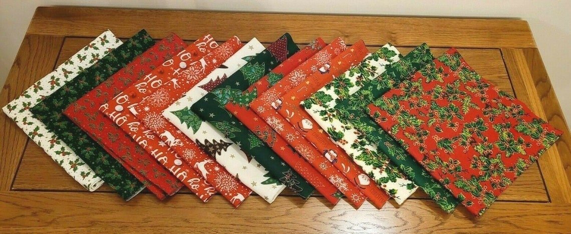 Christmas Holly Table Runner Red Green Cream 36" 48" 54" 60" 64" 72" 84" 96" 104" Handmade - CushionCoverAndDecor