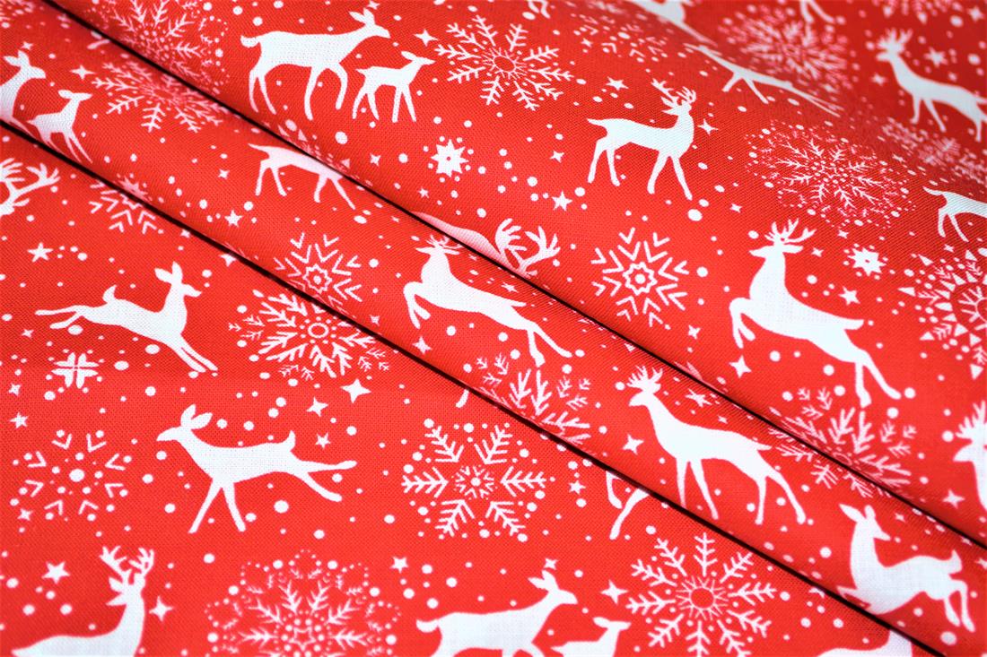 Christmas Reindeer Red Tablecloth Available In Many Sizes - CushionCoverAndDecor