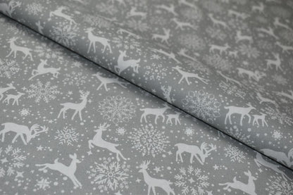 Christmas Reindeer Tablecloth Available In Many Sizes - CushionCoverAndDecor