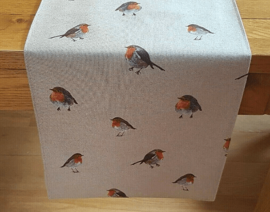 Christmas Robin Festive Table Runner - CushionCoverAndDecor