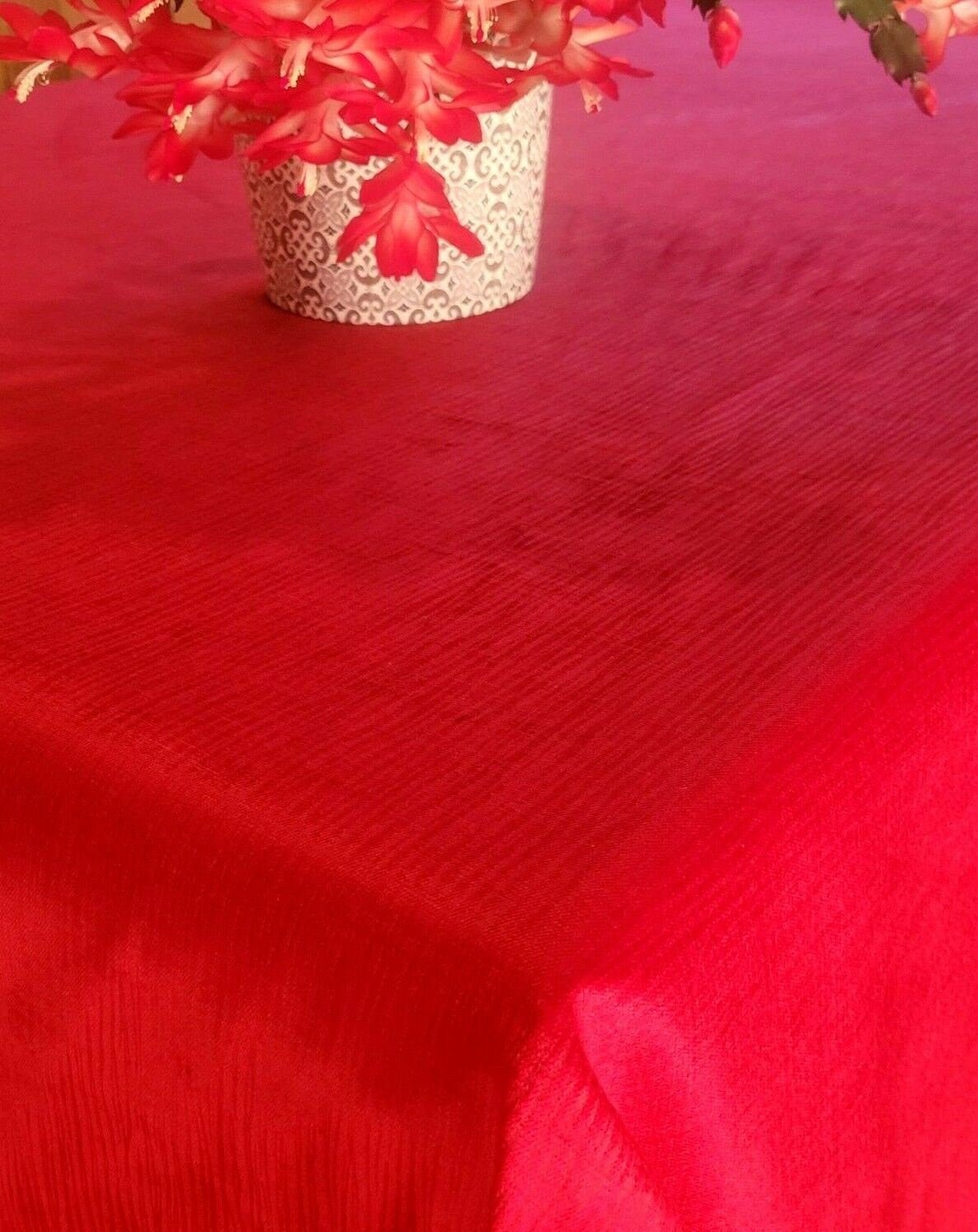 Christmas Tablecloth Red Wine Soft Velvet ILiv Fabric , Table cover , Extra Soft Velvet Which Is Nice And Soft To The Touch - CushionCoverAndDecor