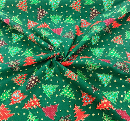 Christmas Trees Tablecloth , Christmas Festive Green Table Cover , Christmas Tree Napkins , Tablecloth UK - CushionCoverAndDecor