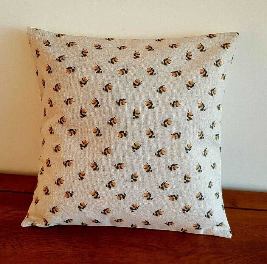 Cushion Cover Beige Yellow Bumblebee Bees Buzzy Bee Linen Cotton Rich Design 10" 12" 14" 16" 17" 18" 20" 22" 24" 26" Handmade - CushionCoverAndDecor