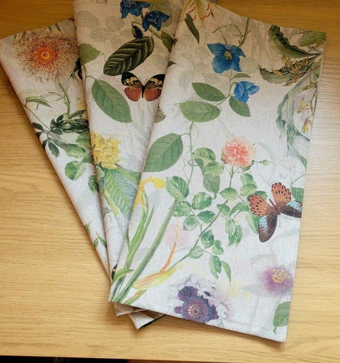 Fabric Napkins Secret Garden Floral Butterfly Linen Look Design , Floral Cloth Napkins , Napkins UK - CushionCoverAndDecor