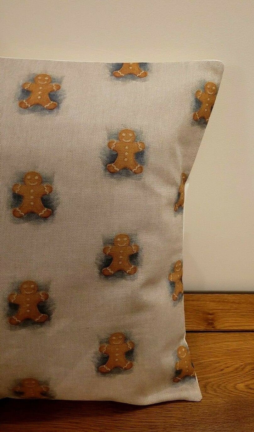 Gingerbread Man Christmas Cushion Cover - CushionCoverAndDecor