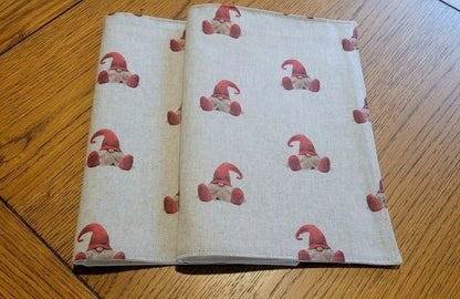 Gonk Elf Christmas Table Runner - CushionCoverAndDecor