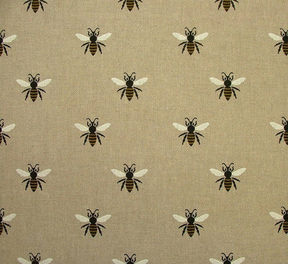 Honey Bee Tablecloth , Bumble Bee Tablecloth , Buzzy Bumblebee Insect Tablecloth, Round Tablecloth , Square Tablecloth , Tablecloth UK - CushionCoverAndDecor