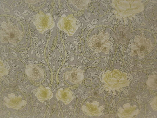 William Morris Ophelia Tablecloth: Floral Cotton Tablecloth (Made in UK)