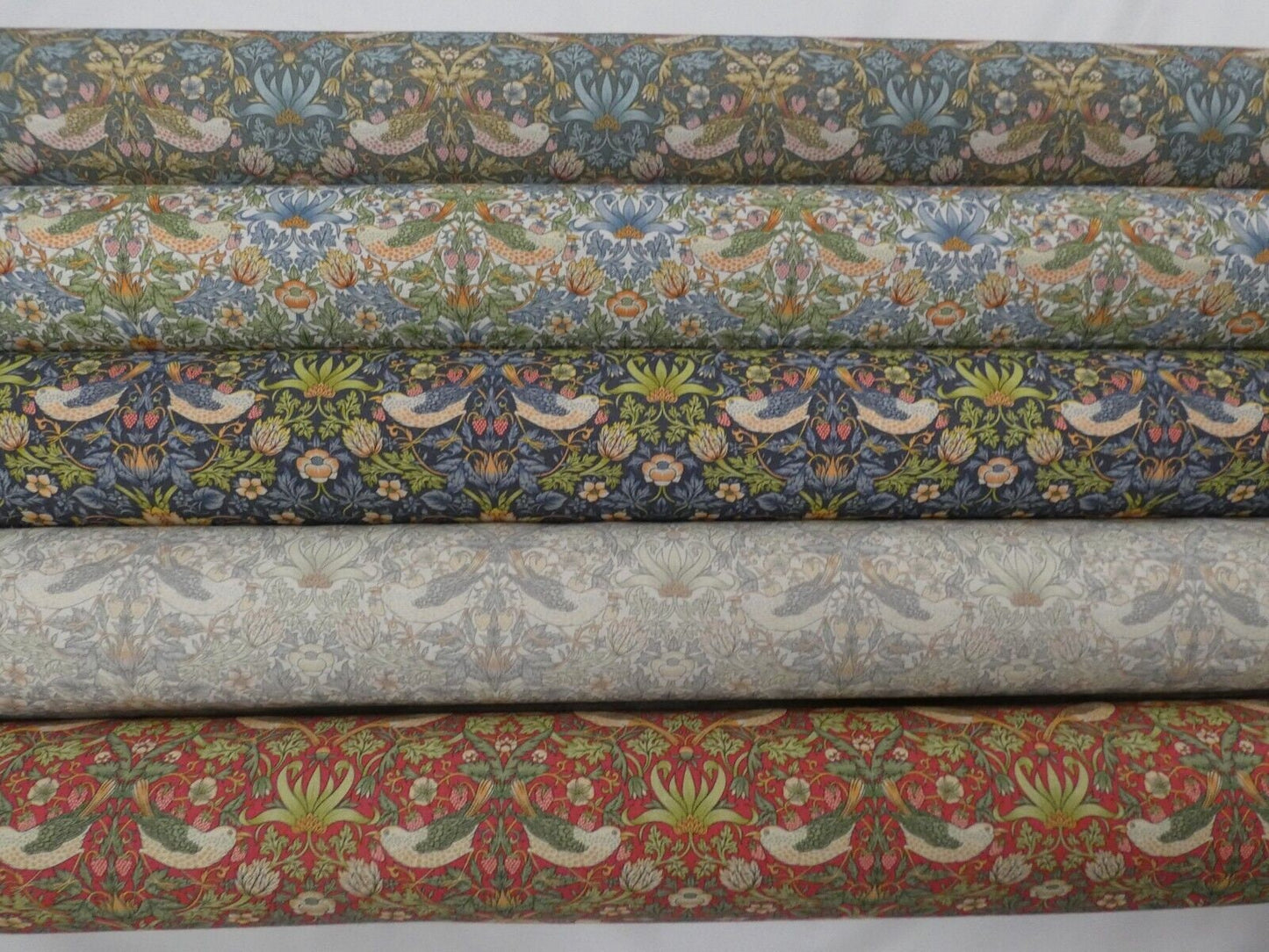 Round William Morris Tablecloth Strawberry Thief Navy , Floral Birds Tablecloth , Round Tablecloth , Square Tablecloth , Tablecloth UK