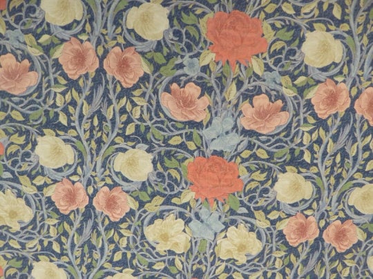 William Morris Ophelia Tablecloth: Floral Cotton Tablecloth (Made in UK)