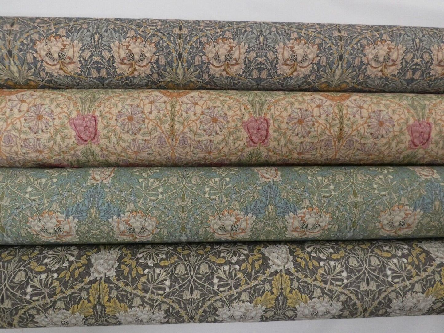 William Morris Honeysuckle Tablecloth , Floral Table cloth , Round Oval Square Rectangle , Napkins , Handmade UK