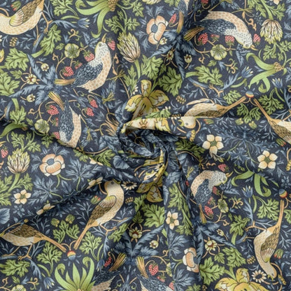 William Morris Coated Tablecloth Strawberry Thief , Water Resistant Tablecloths , Outdoor Tablecloth , Round Oval Rectangle Tablecloth