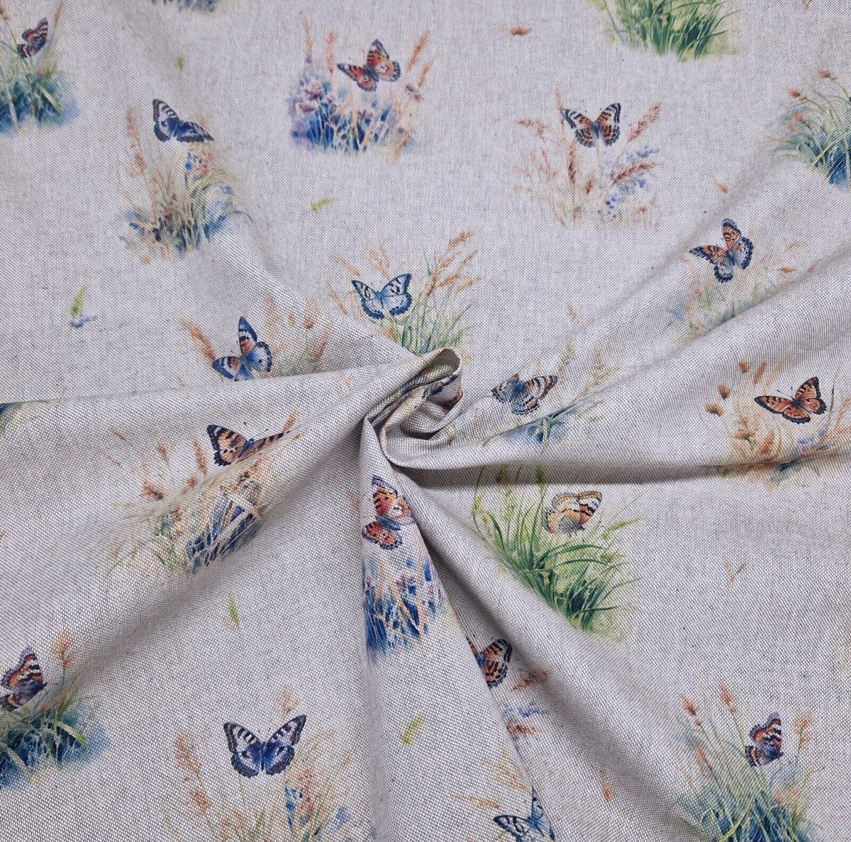 Wild Butterflies Tablecloth , Floral Tablecloth , Round Tablecloth , Oval Tablecloth , Rectangle Tablecloth