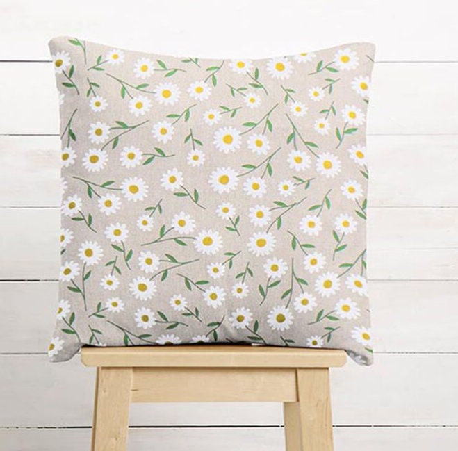 Daisies Natural Cushion Cover , Floral Pillow cover , Throw Pillow , Scatter Cushions , Cushion Cover UK