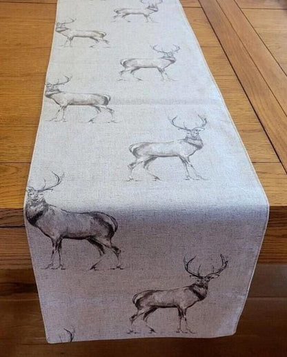 Glencoe Stags Beige Table Runner , Christmas Stags Table Runner , Stags Table Runner , Various Size , Christmas Napkins