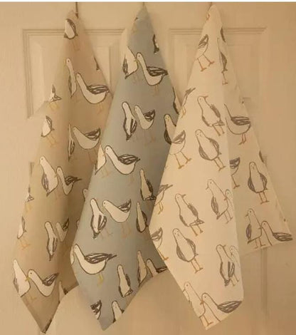 Seagull Laridae Tea Towel , Nautical Marine Seaside Tea Towel , Cotton Kitchen Towel .