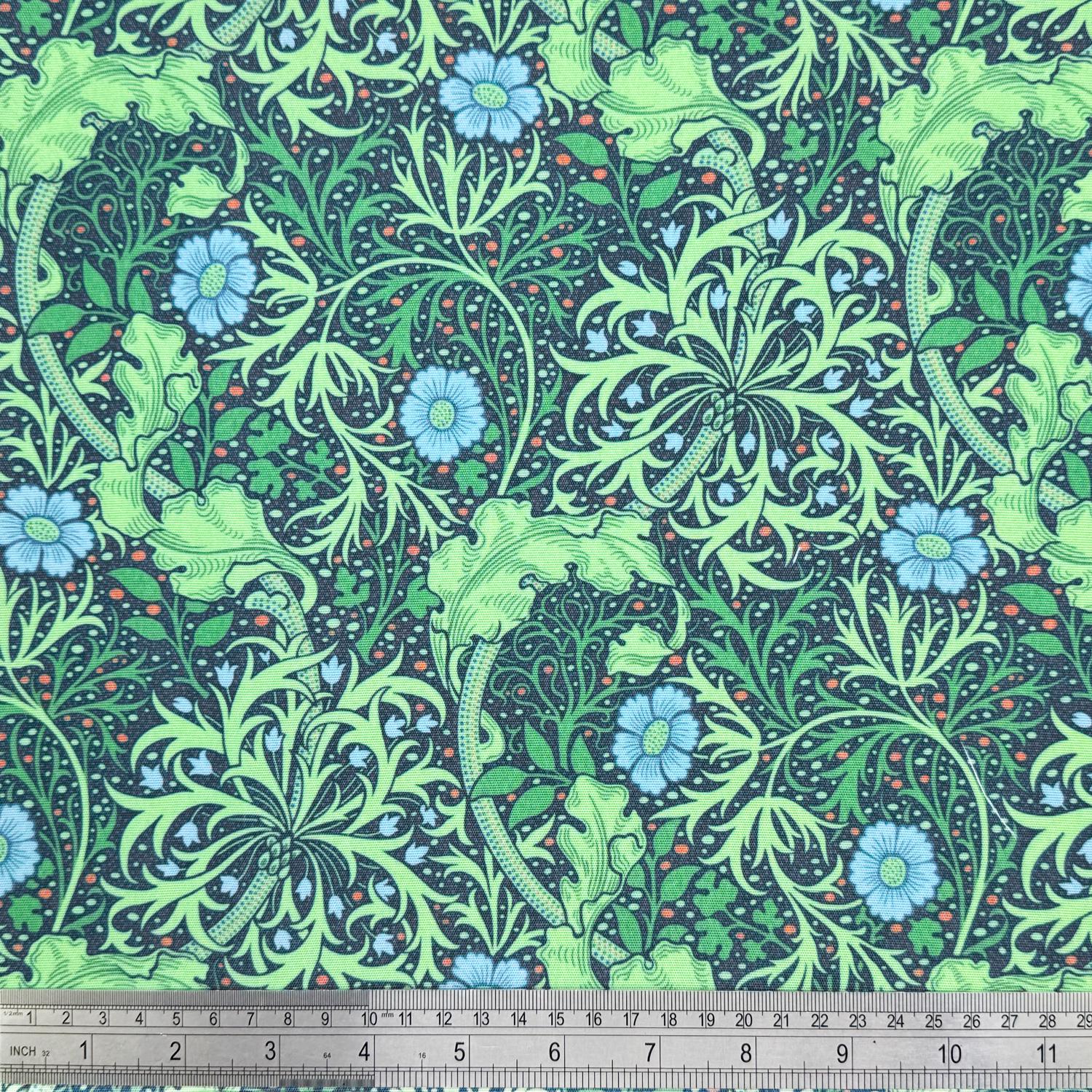 William Morris Coated Tablecloth Seaweed Cobalt , Outdoor Water Resistant Table Cloth , Round Oval Rectangle , Handmade in UK