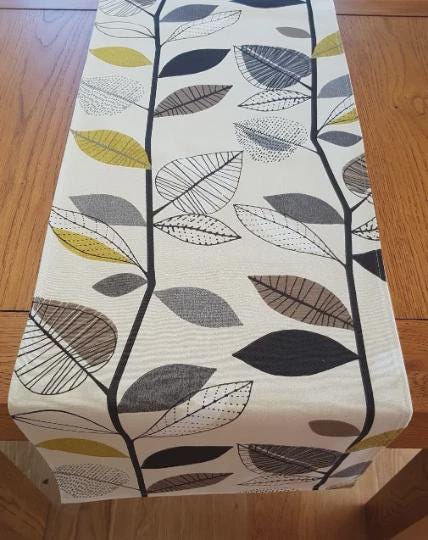 Autumn Leaf Table Runner , Scandi Leaves Table Runner , Fall Leaf Table Runner , Table Decoration , Various Size