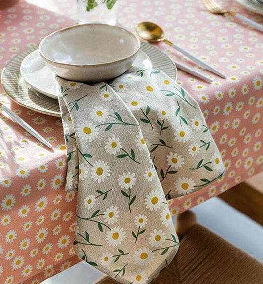 Daisies Tea Towel , Floral Cotton Kitchen Towel .