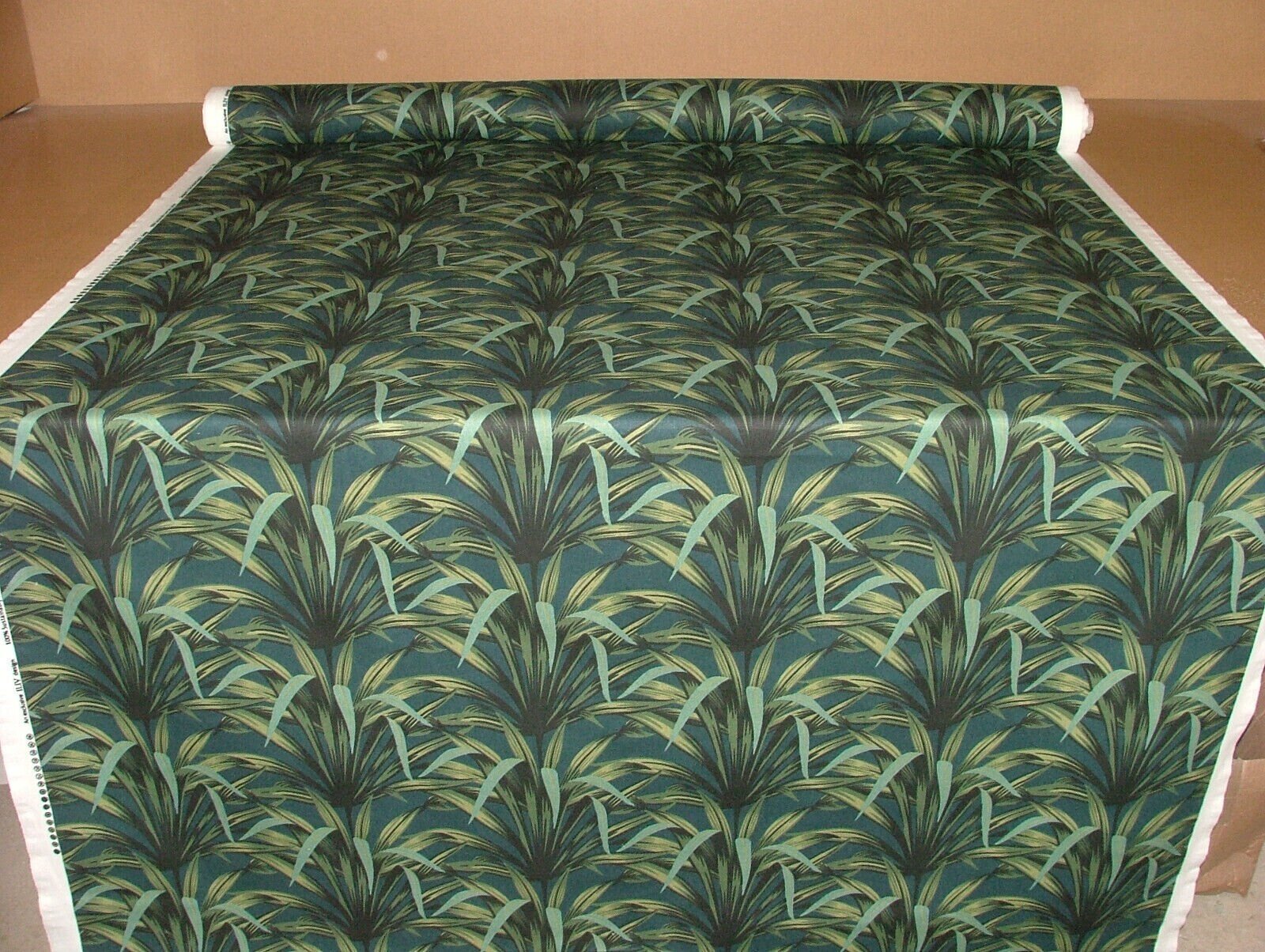 Martinique Tropical Leaf Tablecloth , Leaf Tablecloth UK , 100% Cotton Handmade - CushionCoverAndDecor