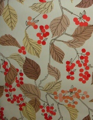 Red Berry Leaf Christmas Tea Towel - CushionCoverAndDecor