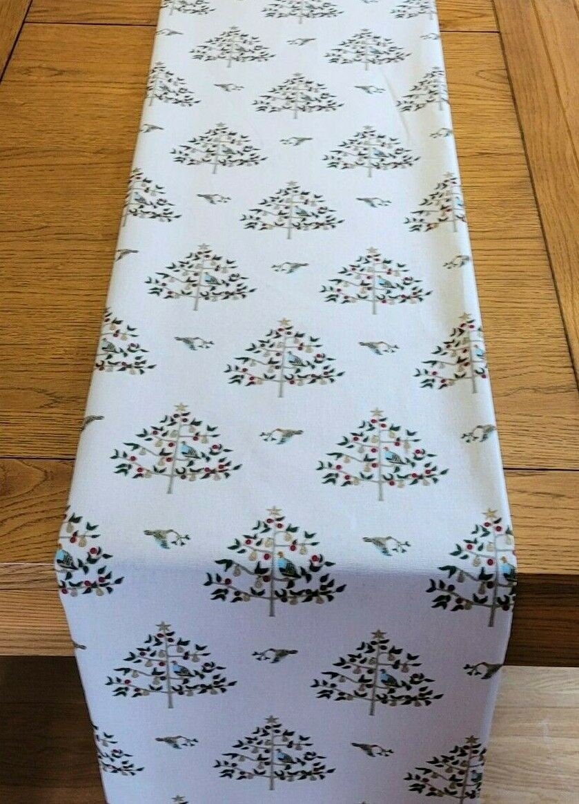 Sophie Allport Partridge Stone Christmas Table Runner - CushionCoverAndDecor