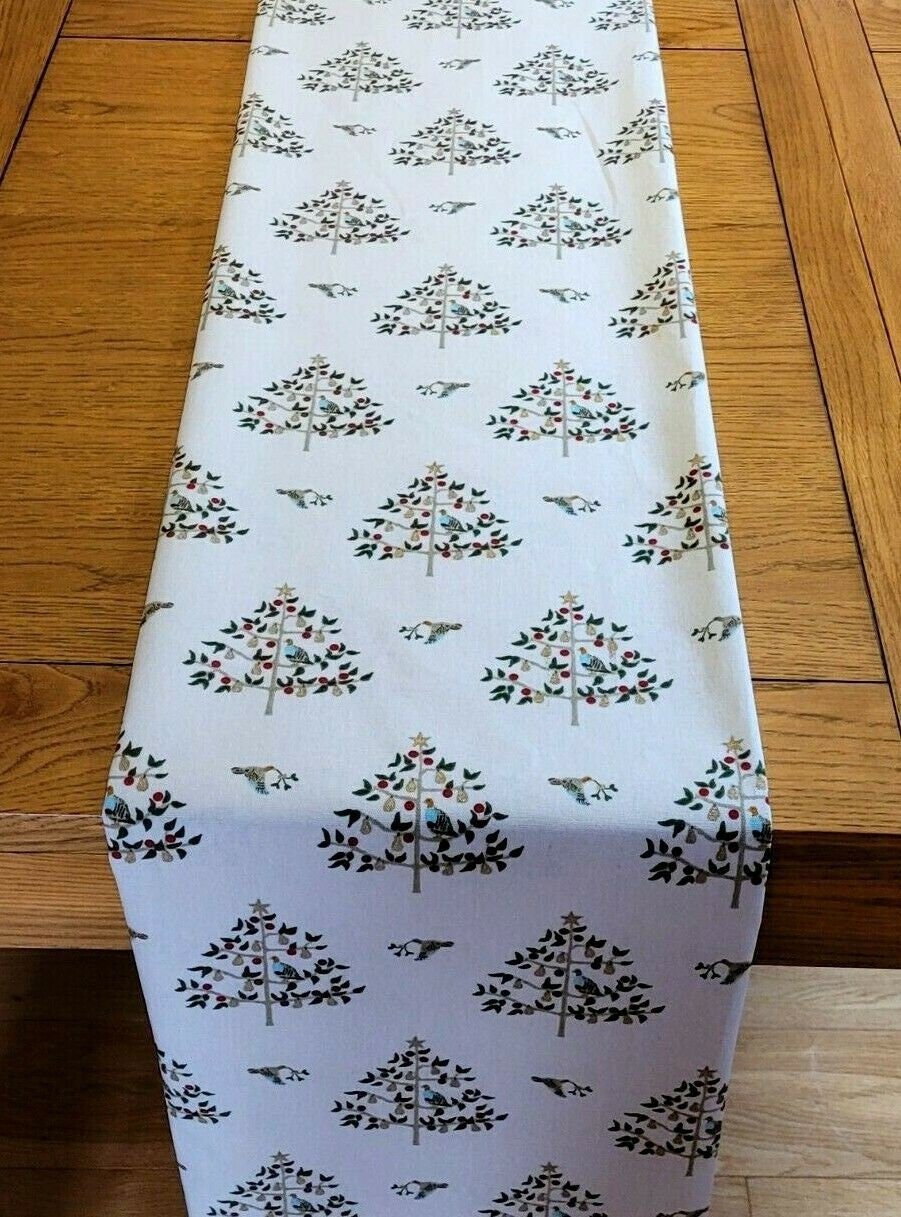 Sophie Allport Partridge Stone Christmas Table Runner - CushionCoverAndDecor