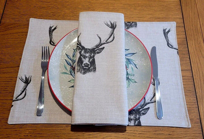 Stags Placemats , Wildlife Placemats , Christmas Fabric Placemats , Christmas Decor 100% Cotton Handmade - CushionCoverAndDecor