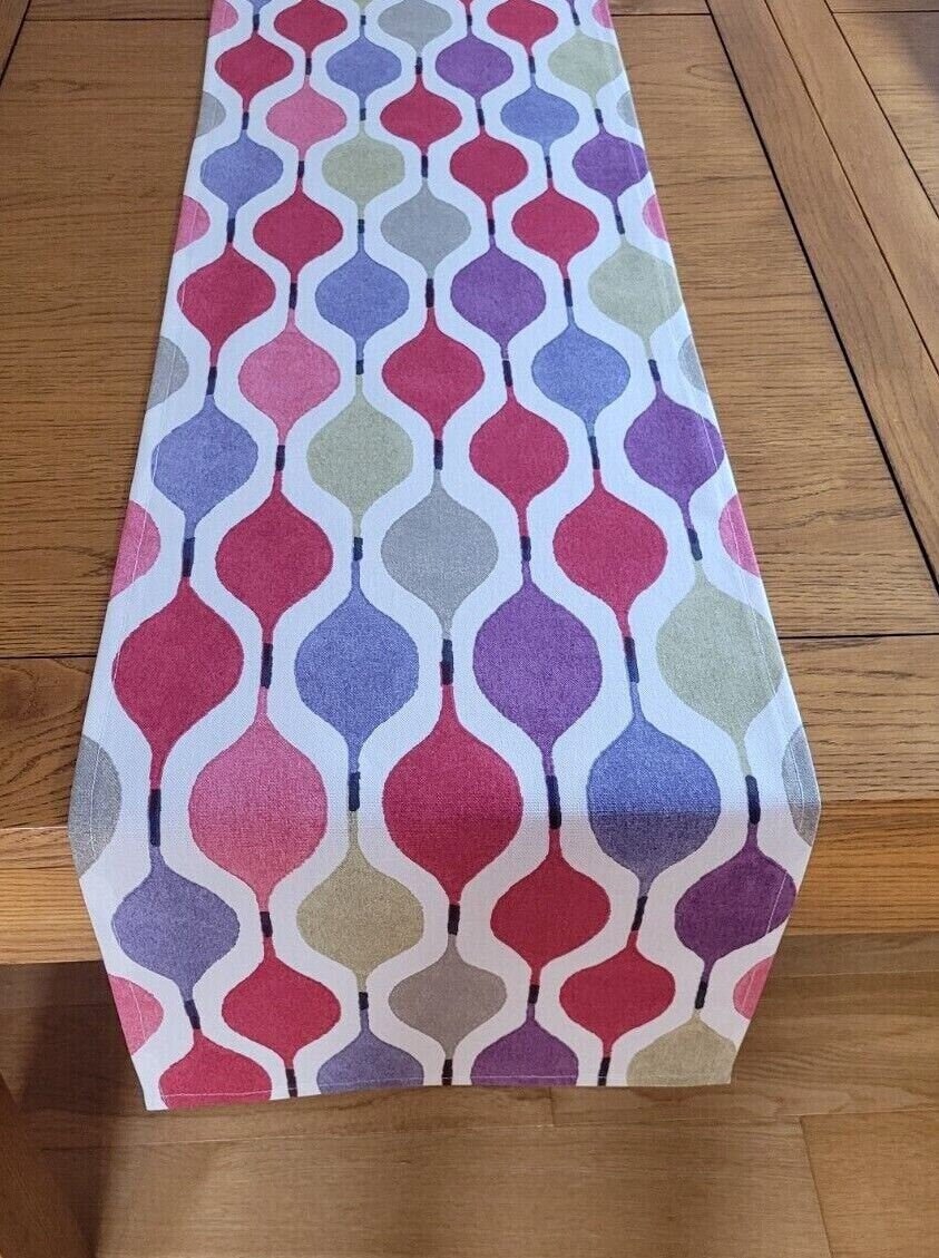 Table Runner Verve Geometric , Red Berry Table Runner , Table Runner UK 36" 48" 54" 60" 64" 72" 84" 96" 104" - CushionCoverAndDecor