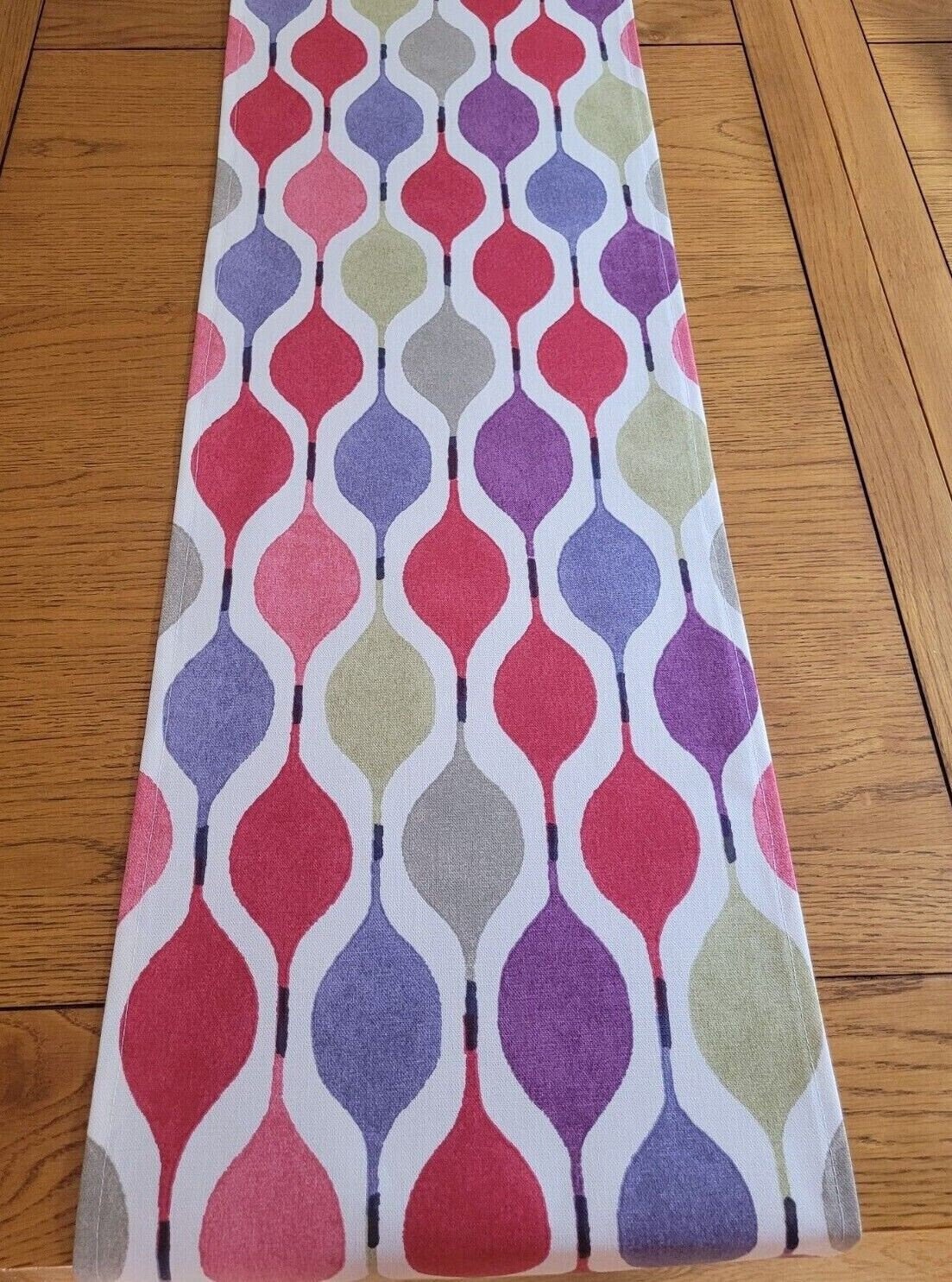 Table Runner Verve Geometric , Red Berry Table Runner , Table Runner UK 36" 48" 54" 60" 64" 72" 84" 96" 104" - CushionCoverAndDecor