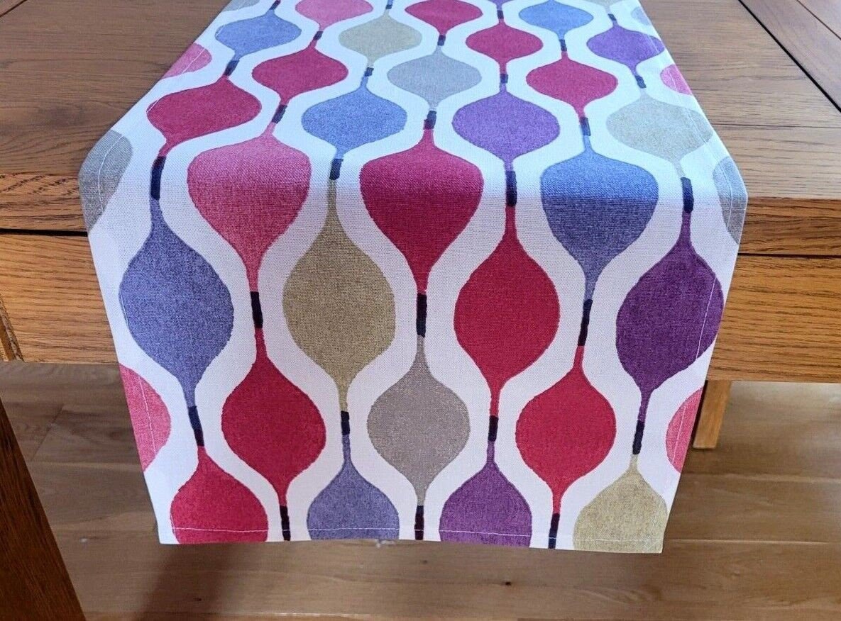 Table Runner Verve Geometric , Red Berry Table Runner , Table Runner UK 36" 48" 54" 60" 64" 72" 84" 96" 104" - CushionCoverAndDecor