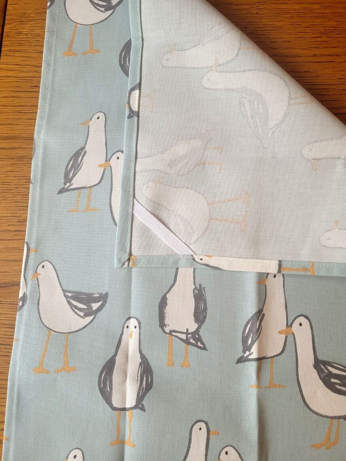 Tea Towel Seagull Laridae ,Nautical Marine Seaside Blue , Beige , White Design - CushionCoverAndDecor